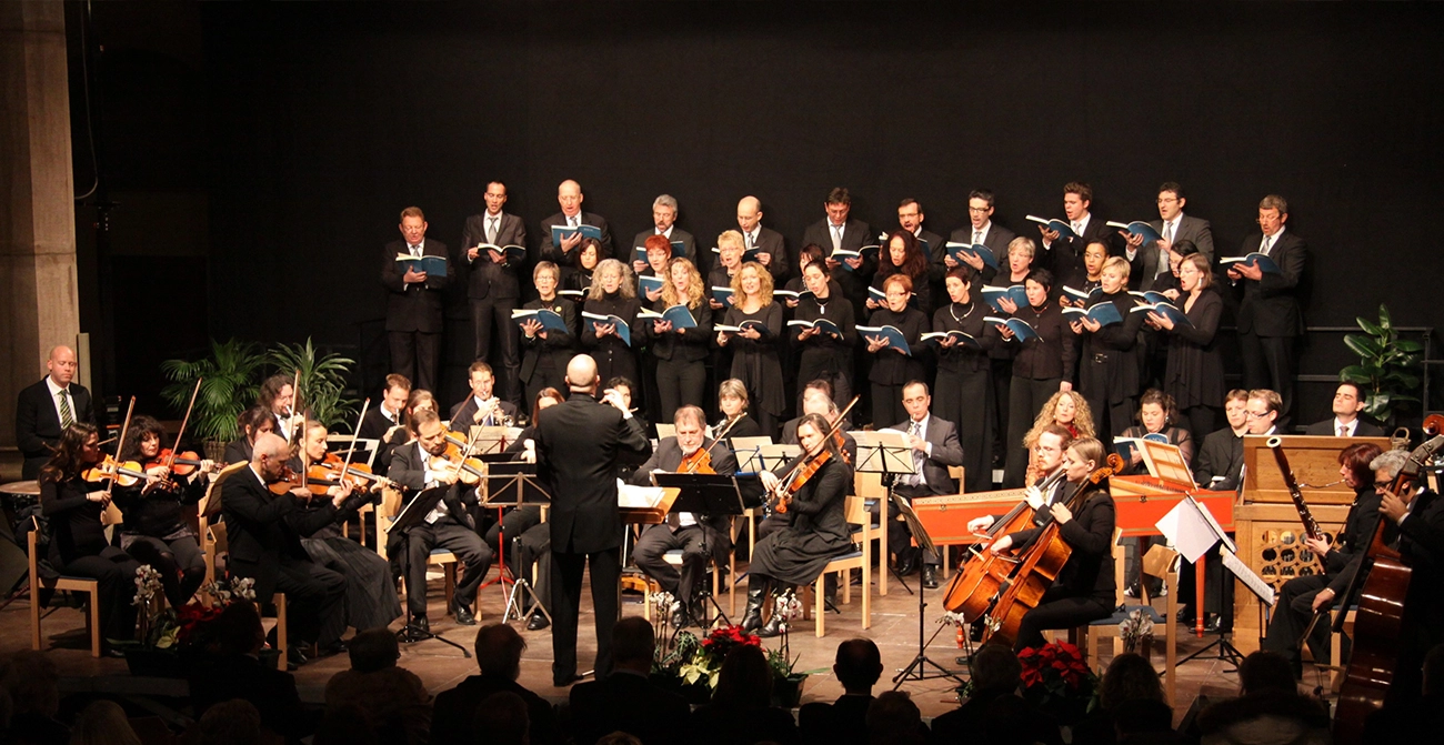 The CANTICA Vocal Ensemble during a concert with the Estro Armonico Chamber Orchestra