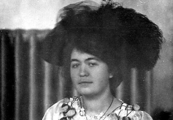 Old photo of Lou Koster